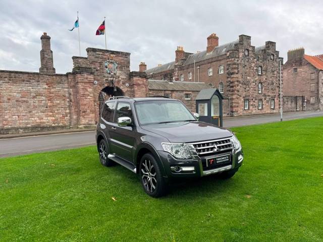 Mitsubishi Shogun 3.2 DI-DC SWB 187 Warrior Van Auto Four Wheel Drive Diesel Grey