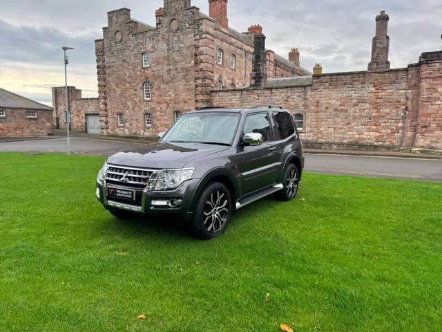 2016 Mitsubishi Shogun 3.2 DI-DC SWB 187 Warrior Van Auto