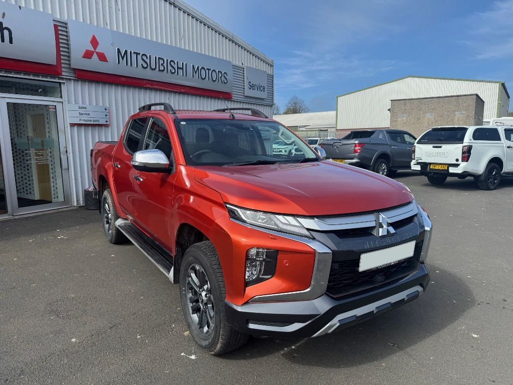2020 Mitsubishi L200