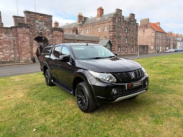 Mitsubishi L200 2.4 Double Cab DI-D 181 Challenger 4WD Auto Pick Up Diesel Black